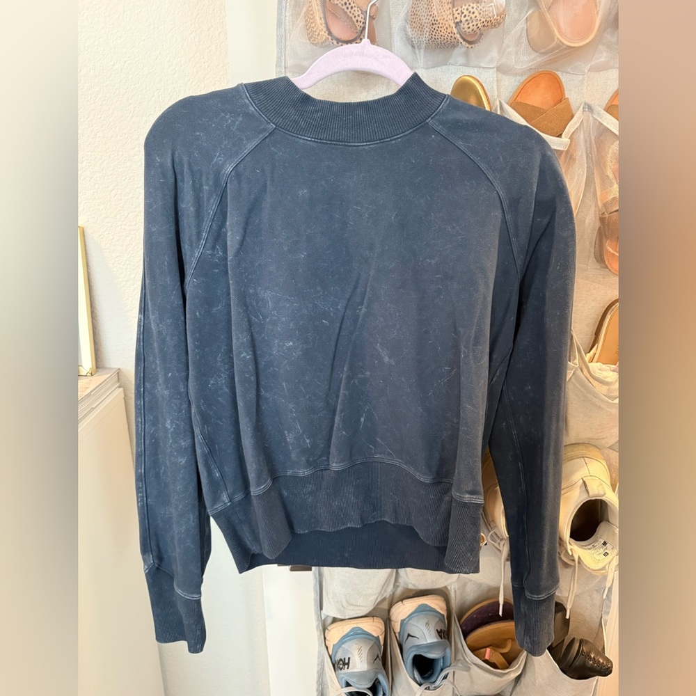 Lululemon Navy Sweatshirt
